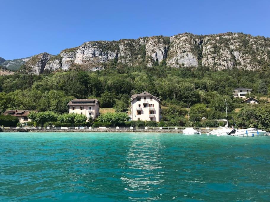 Rare 2 Bedroom With Private Beach On Lake Annecy Doussard Eksteriør bilde