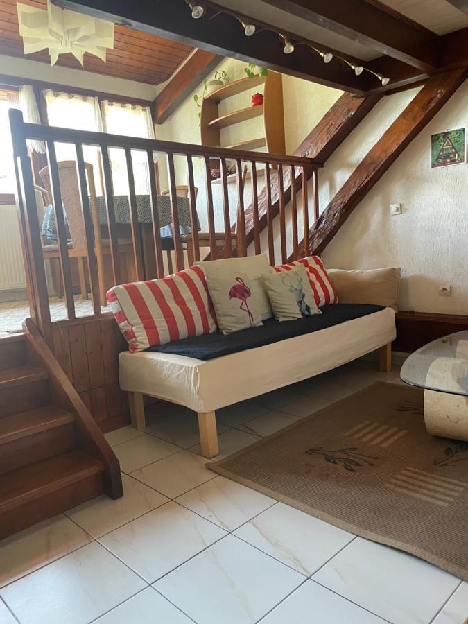 Rare 2 Bedroom With Private Beach On Lake Annecy Doussard Eksteriør bilde